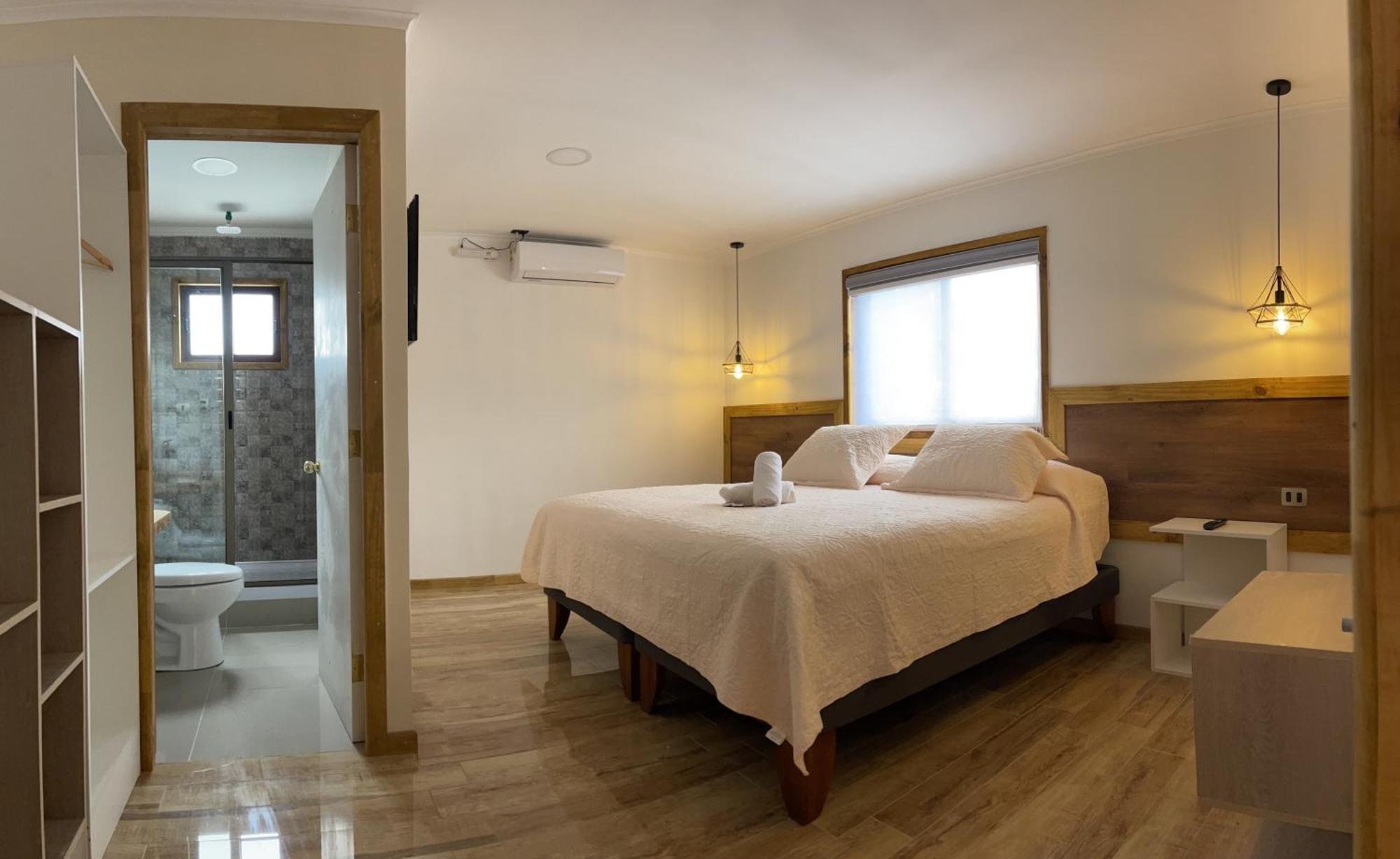 Residencial Victoria Said Ξενοδοχείο Linares Εξωτερικό φωτογραφία