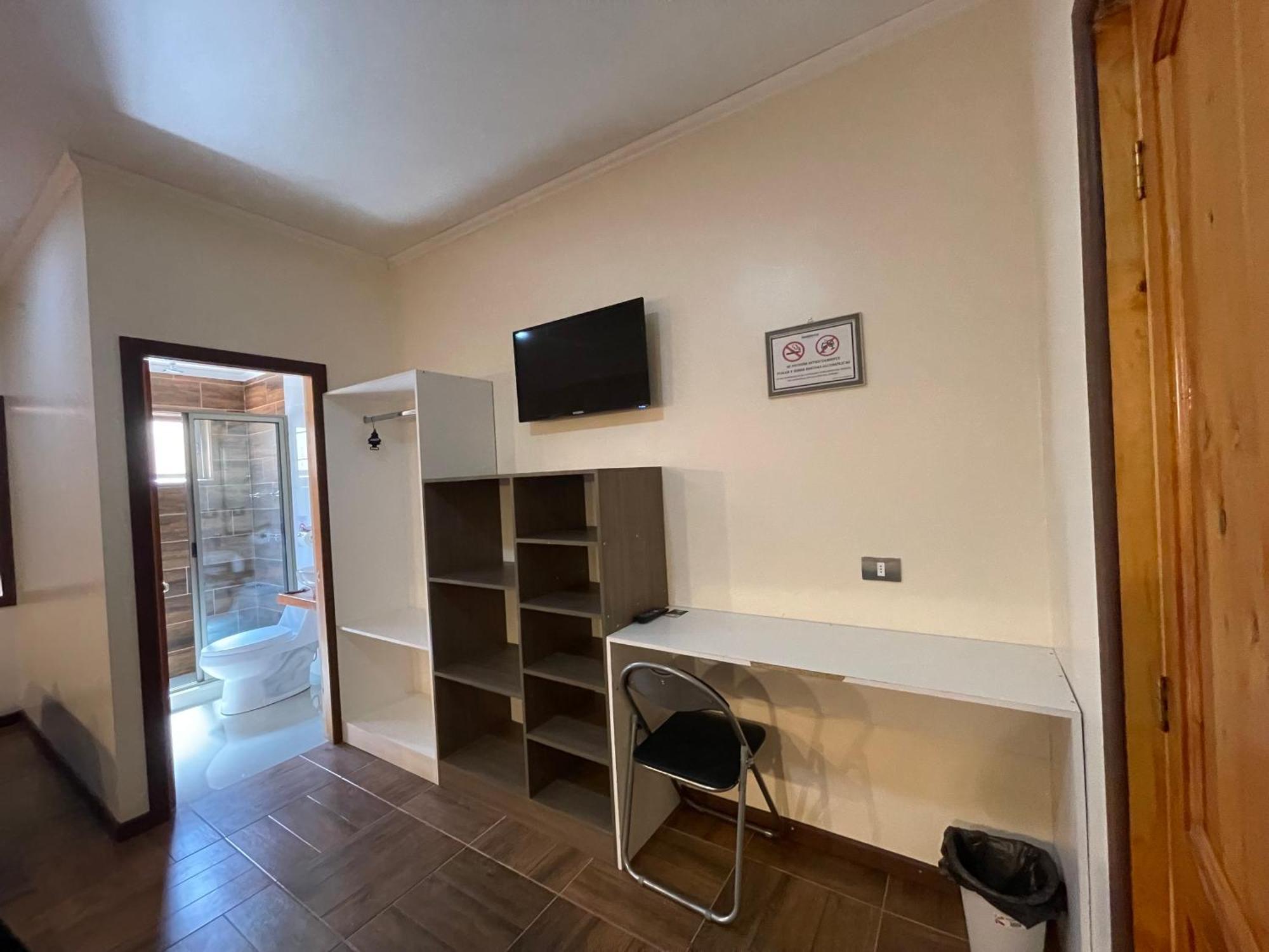 Residencial Victoria Said Ξενοδοχείο Linares Εξωτερικό φωτογραφία